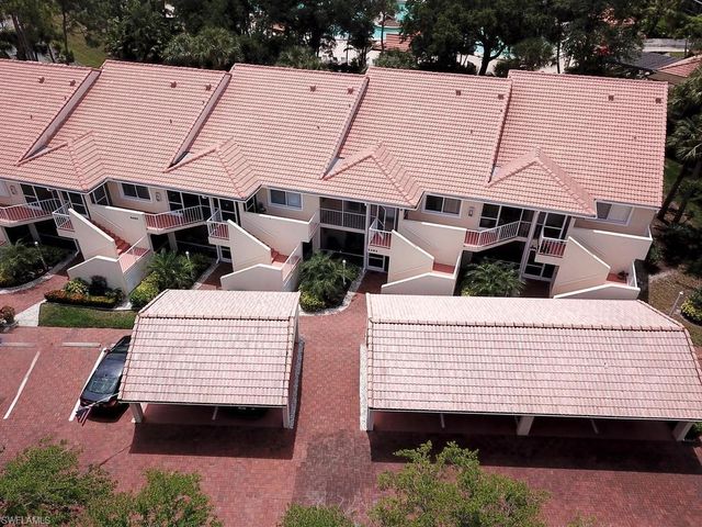 2462 Hidden Lake DR 208, Naples, FL 34112