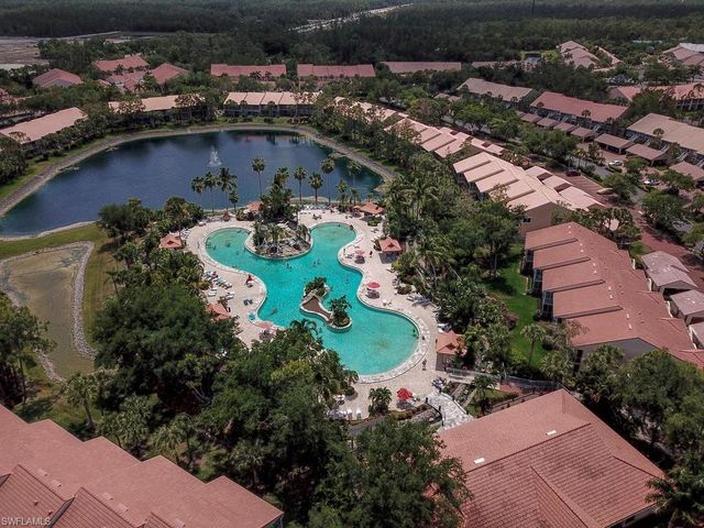 2462 Hidden Lake DR 208, Naples, FL 34112