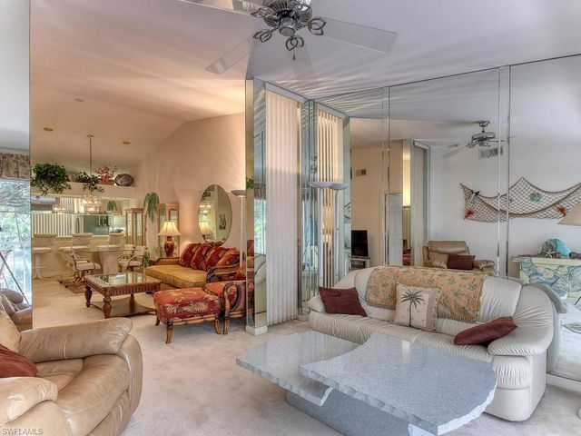 2462 Hidden Lake DR 208, Naples, FL 34112