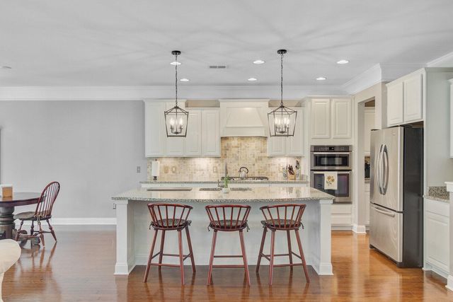 206 President Circle, Summerville, SC 29483