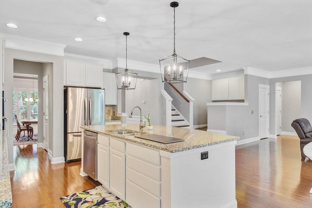 206 President Circle, Summerville, SC 29483