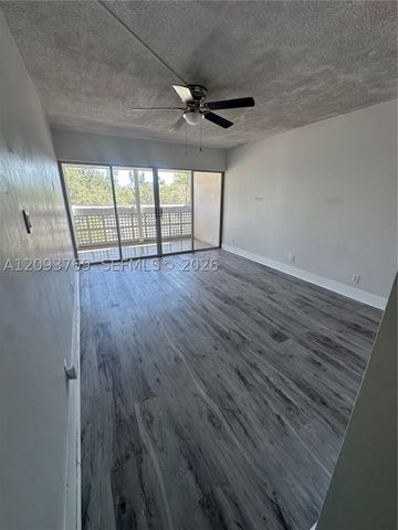 3301 Spanish Moss Ter 303, Lauderhill, FL 33319