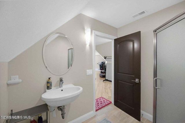 4271 Cranberry Lane, Sylvania, OH 43560