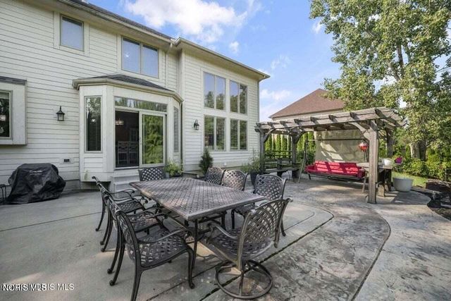 4271 Cranberry Lane, Sylvania, OH 43560