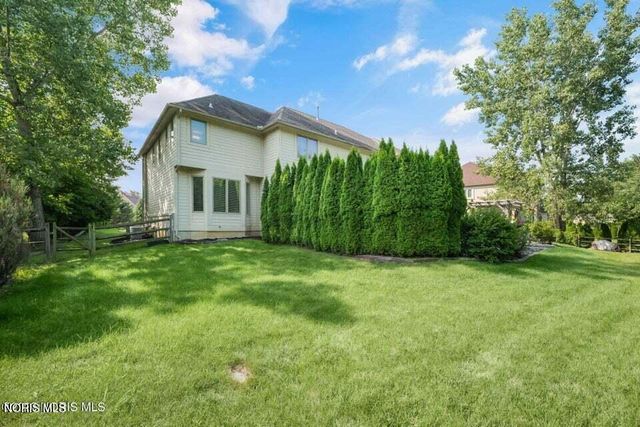 4271 Cranberry Lane, Sylvania, OH 43560
