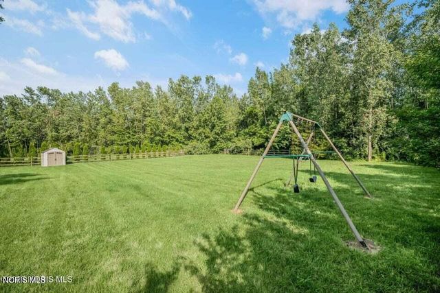 4271 Cranberry Lane, Sylvania, OH 43560