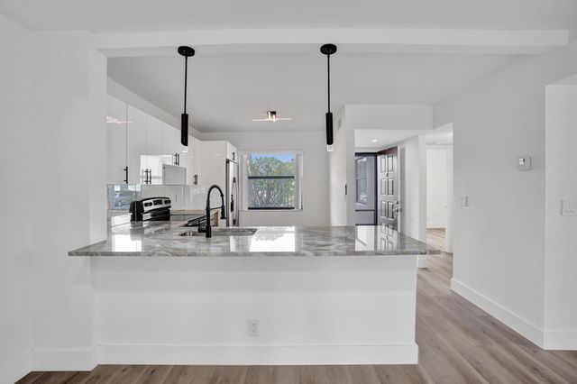 7674 Tahiti Lane 101, Lake Worth, FL 33467