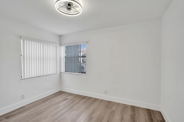 7674 Tahiti Lane 101, Lake Worth, FL 33467