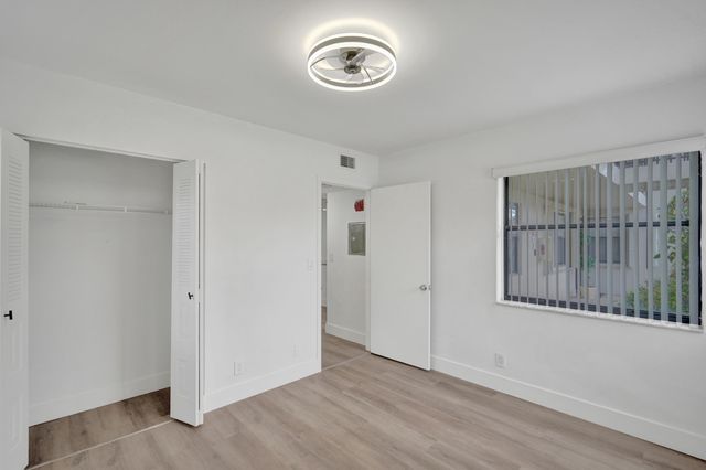 7674 Tahiti Lane 101, Lake Worth, FL 33467