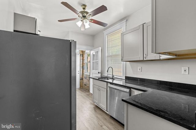 222 TOWNSEND AVE, Baltimore, MD 21225