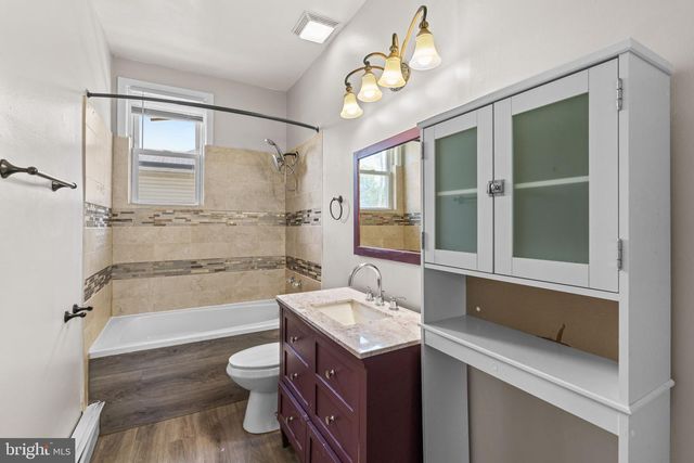 222 TOWNSEND AVE, Baltimore, MD 21225