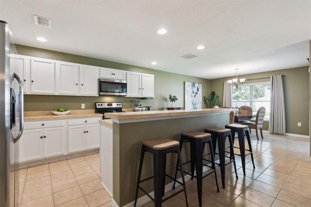 2636 GRASSMOOR LOOP, Apopka, FL 32712