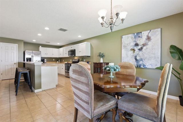 2636 GRASSMOOR LOOP, Apopka, FL 32712