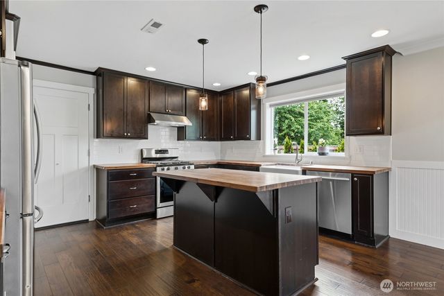 5146 83rd Place NE, Marysville, WA 98270