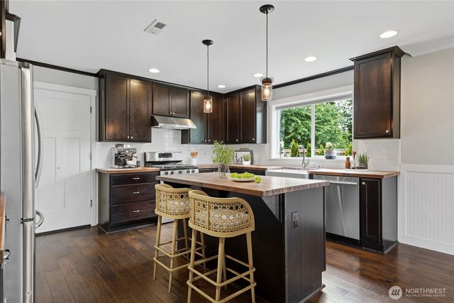 5146 83rd Place NE, Marysville, WA 98270
