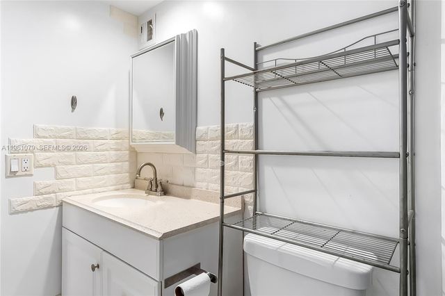 1833 S Ocean Dr 1407, Hallandale Beach, FL 33009