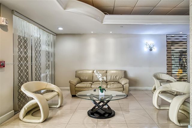 1833 S Ocean Dr 1407, Hallandale Beach, FL 33009