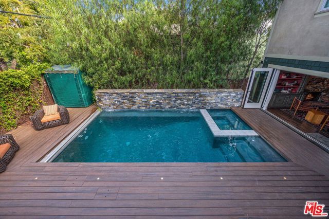 11940 Westminster Avenue, Los Angeles, CA 90066