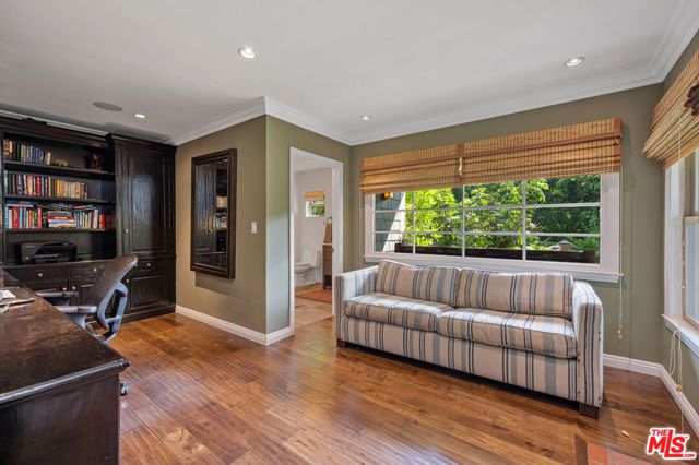 11940 Westminster Avenue, Los Angeles, CA 90066