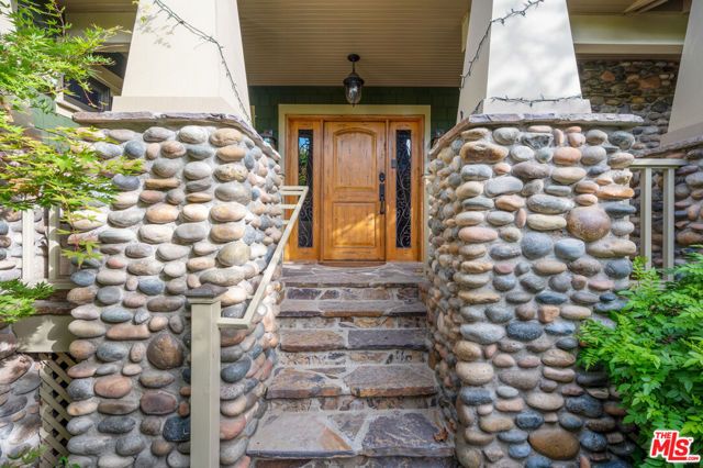 11940 Westminster Avenue, Los Angeles, CA 90066