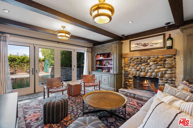 11940 Westminster Avenue, Los Angeles, CA 90066