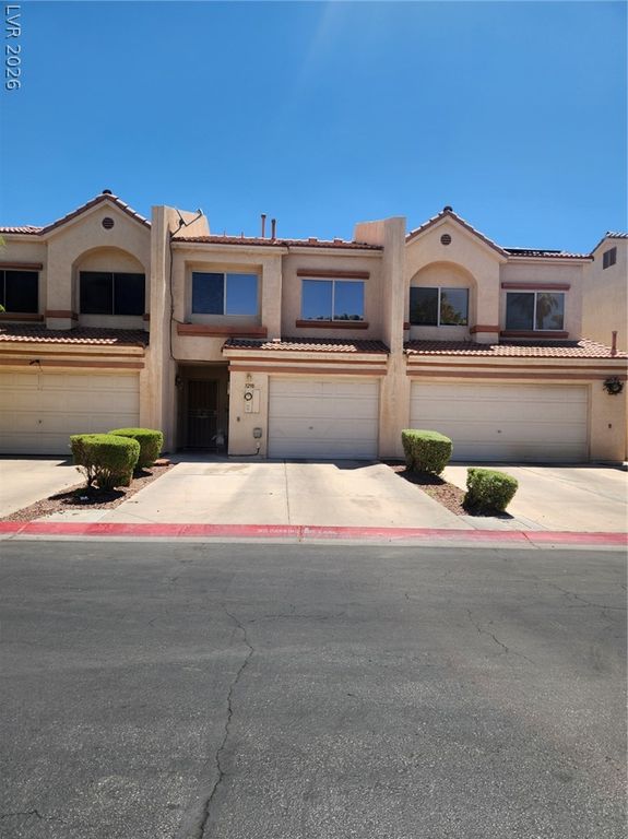 3298 Dragon Fly Street, North Las Vegas, NV 89032 — exterior