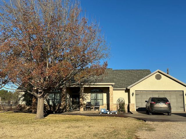 7722 Country Club Road, San Angelo, TX 76904