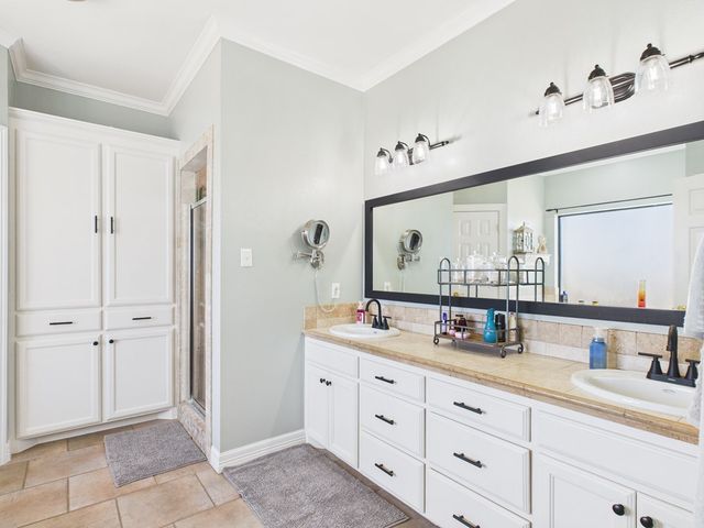 7722 Country Club Road, San Angelo, TX 76904