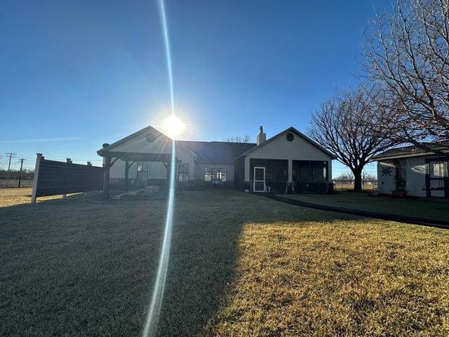 7722 Country Club Road, San Angelo, TX 76904