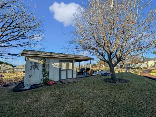 7722 Country Club Road, San Angelo, TX 76904