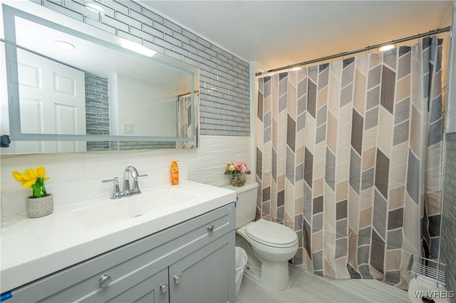 65 Nadine Drive, Cheektowaga, NY 14225