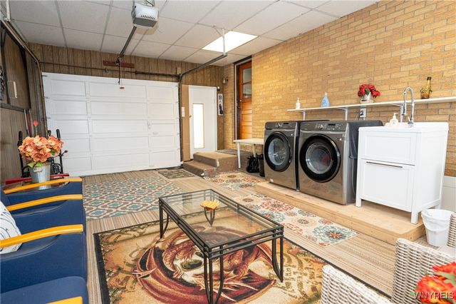 65 Nadine Drive, Cheektowaga, NY 14225