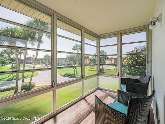 76 Royal Oak Drive 205, Vero Beach, FL 32962