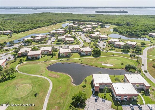 76 Royal Oak Drive 205, Vero Beach, FL 32962