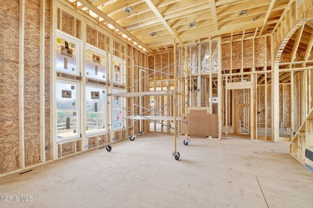 500 Chippewa Lane, Perrysburg, OH 43551