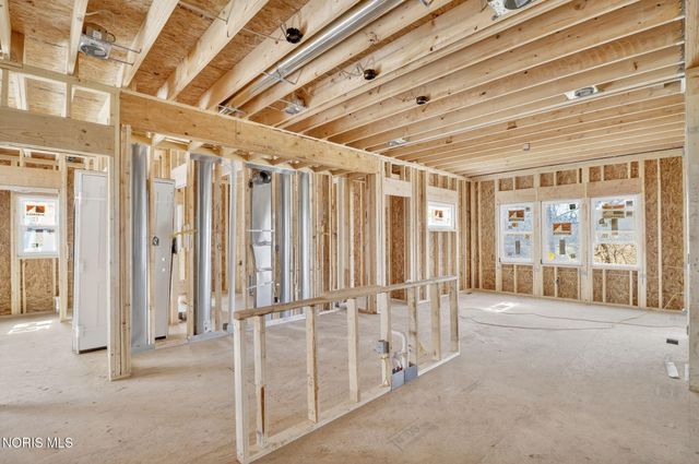 500 Chippewa Lane, Perrysburg, OH 43551