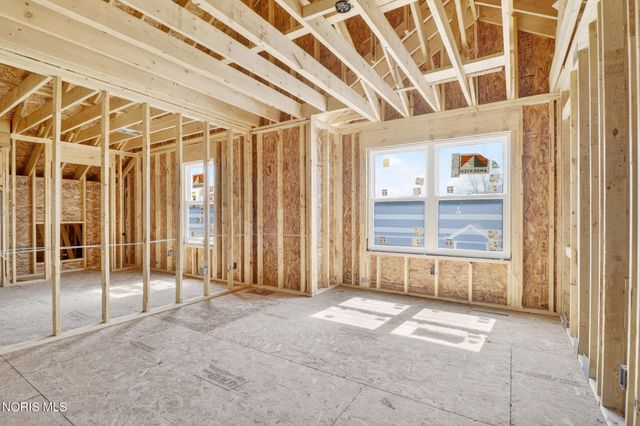 500 Chippewa Lane, Perrysburg, OH 43551