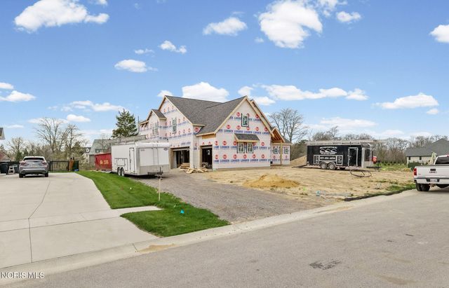 500 Chippewa Lane, Perrysburg, OH 43551