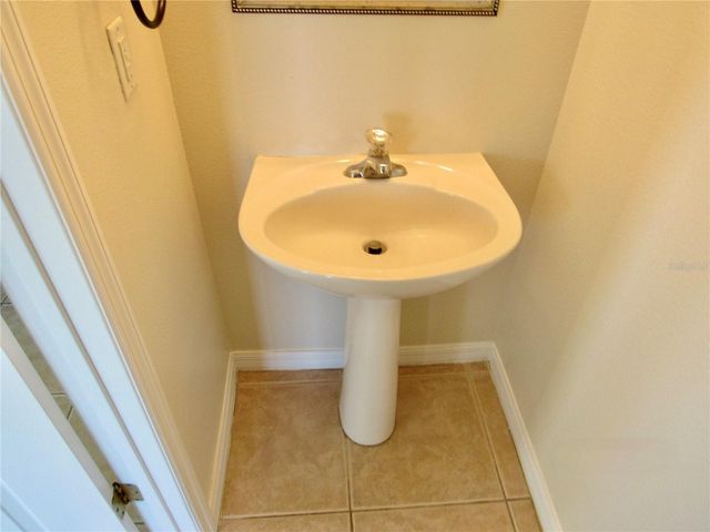 896 CHELSEA DRIVE, Davenport, FL 33897