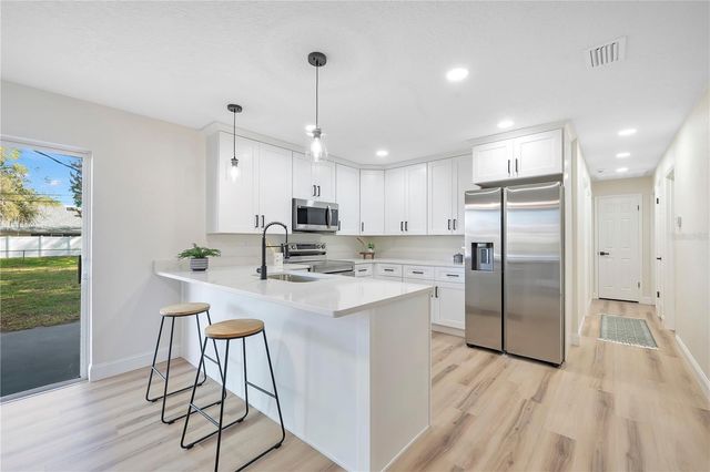 1421 GRACE STREET N, Lakeland, FL 33810