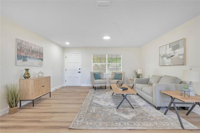 1421 GRACE STREET N, Lakeland, FL 33810