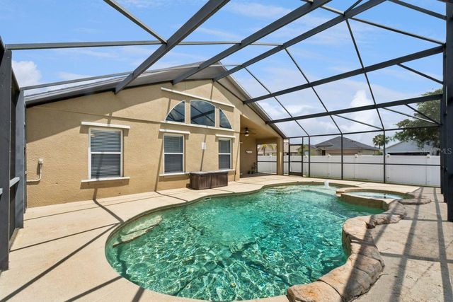 19668 KNIGHT TALE LANE, Orlando, FL 32833
