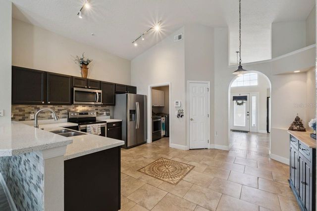 19668 KNIGHT TALE LANE, Orlando, FL 32833