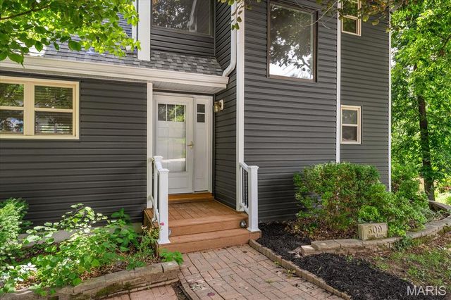509 Trout Lane, Troy, IL 62294