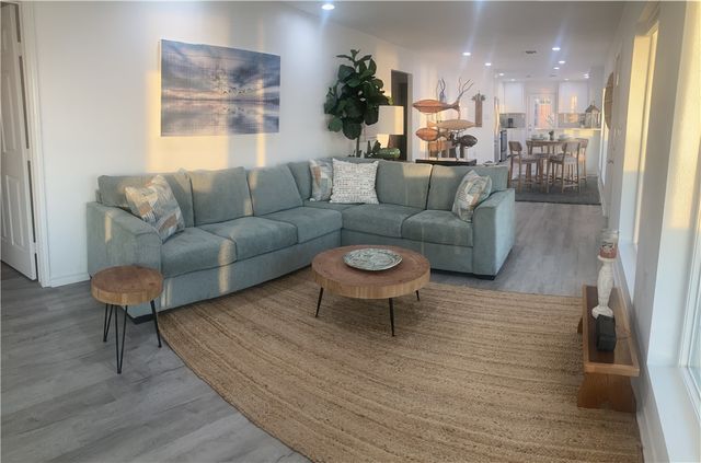 3021 Laguna Shores, Corpus Christi, TX 78418