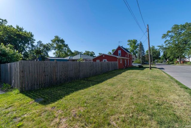 1138 Cedar Street, Elkhart, IN 46514