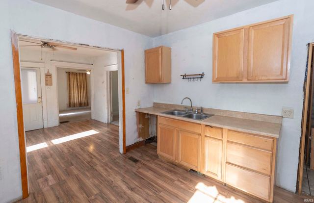 1138 Cedar Street, Elkhart, IN 46514