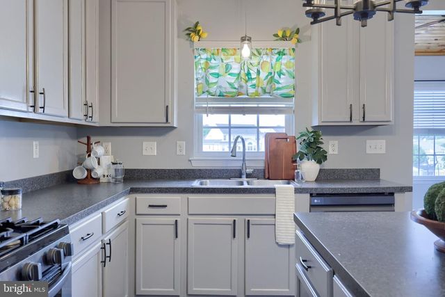 3530 HARDWOOD TER, Spring Grove, PA 17362