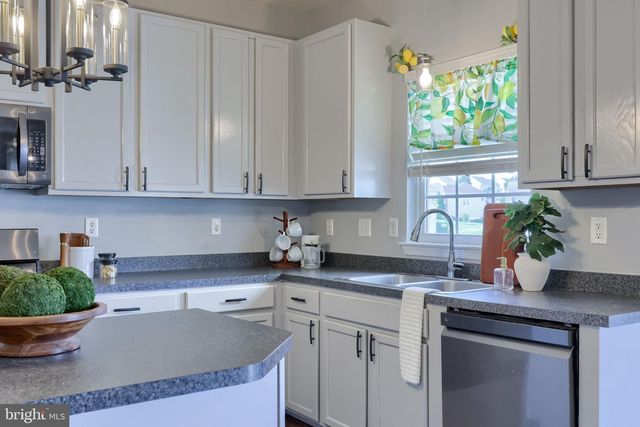 3530 HARDWOOD TER, Spring Grove, PA 17362