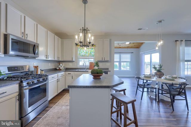 3530 HARDWOOD TER, Spring Grove, PA 17362